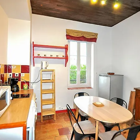 Hébergement de vacances Maison Piscine Proche *