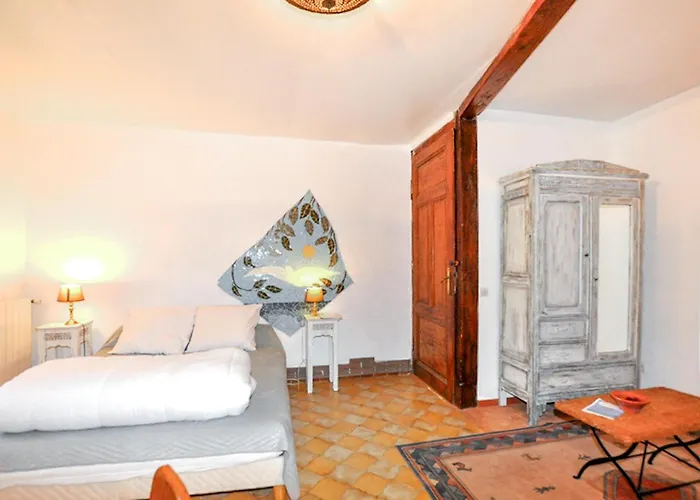 Maison Piscine Proche Holiday home *